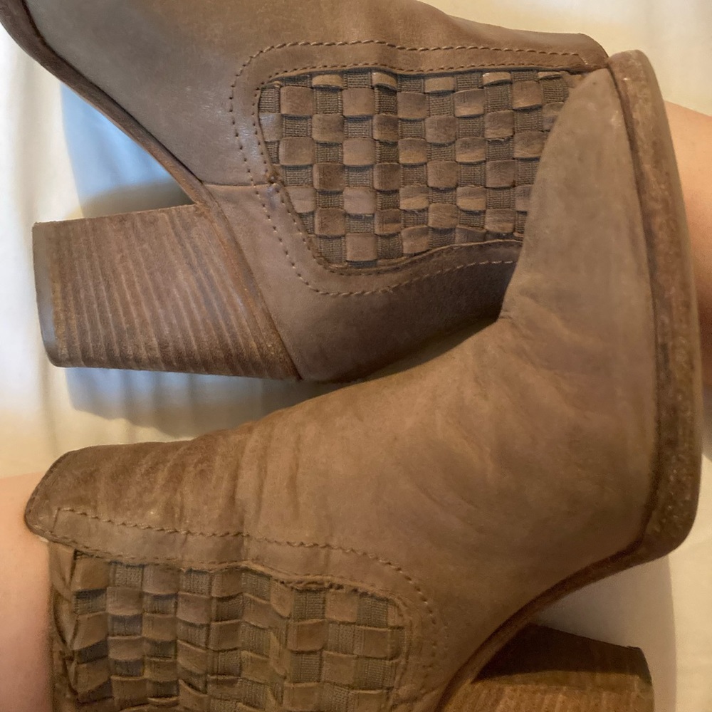 Aquatalia Booties